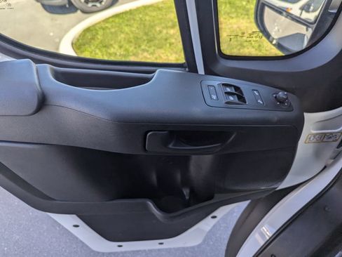 New 2026 RAM ProMaster 2500 w/ Convenience Group FWD image 16