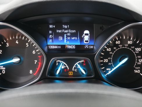 Used 2017 Ford Escape SE FWD image 13