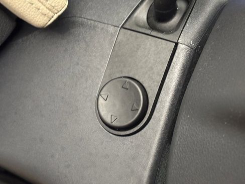 Used 2024 Ford Expedition Max Limited image 25