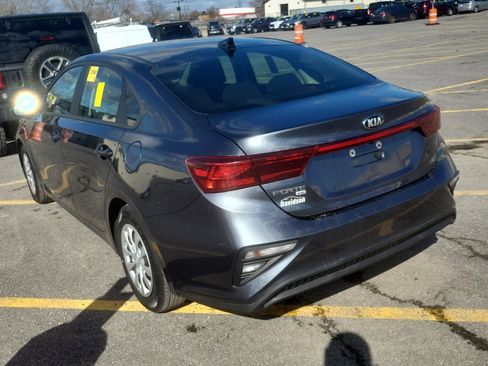 Used 2020 Kia Forte Sedan image 2