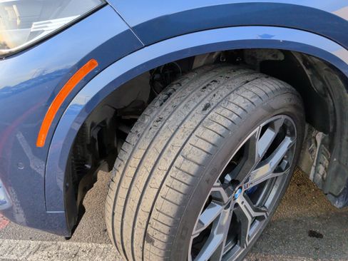 Used 2021 BMW X5 M50i w/ Premium Package image 13