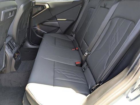 Certified 2025 BMW X3 xDrive30i w/ Premium Package image 16