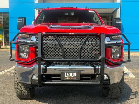 Used 2022 Chevrolet Silverado 2500 LT w/ Convenience Package AWD/4WD image 2