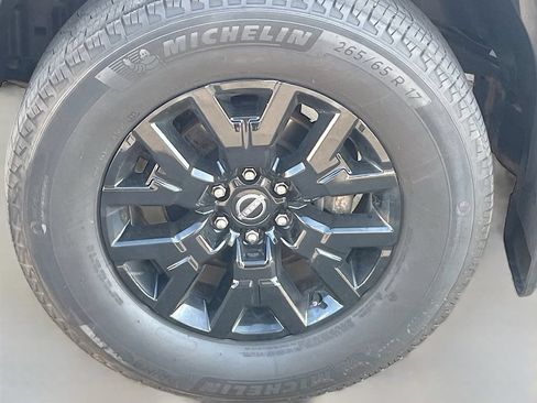 Used 2023 Nissan Frontier SV w/ Midnight Edition Package AWD/4WD image 28