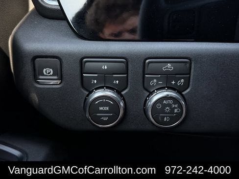 New 2026 GMC Sierra 2500 SLE w/ SLE Value Package; AWD/4WD image 18