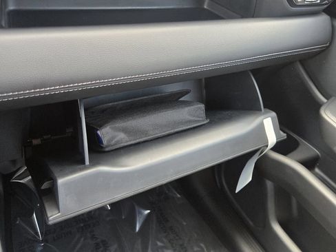 Used 2024 Honda Pilot EX-L image 23