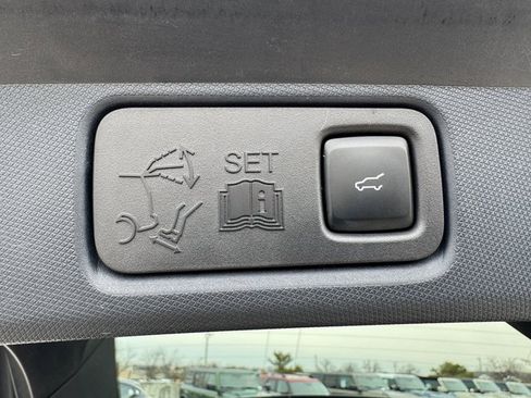 Used 2021 Ford Mustang Mach-E Premium image 20