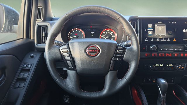 Used 2026 Nissan Frontier PRO-4X AWD/4WD image 37