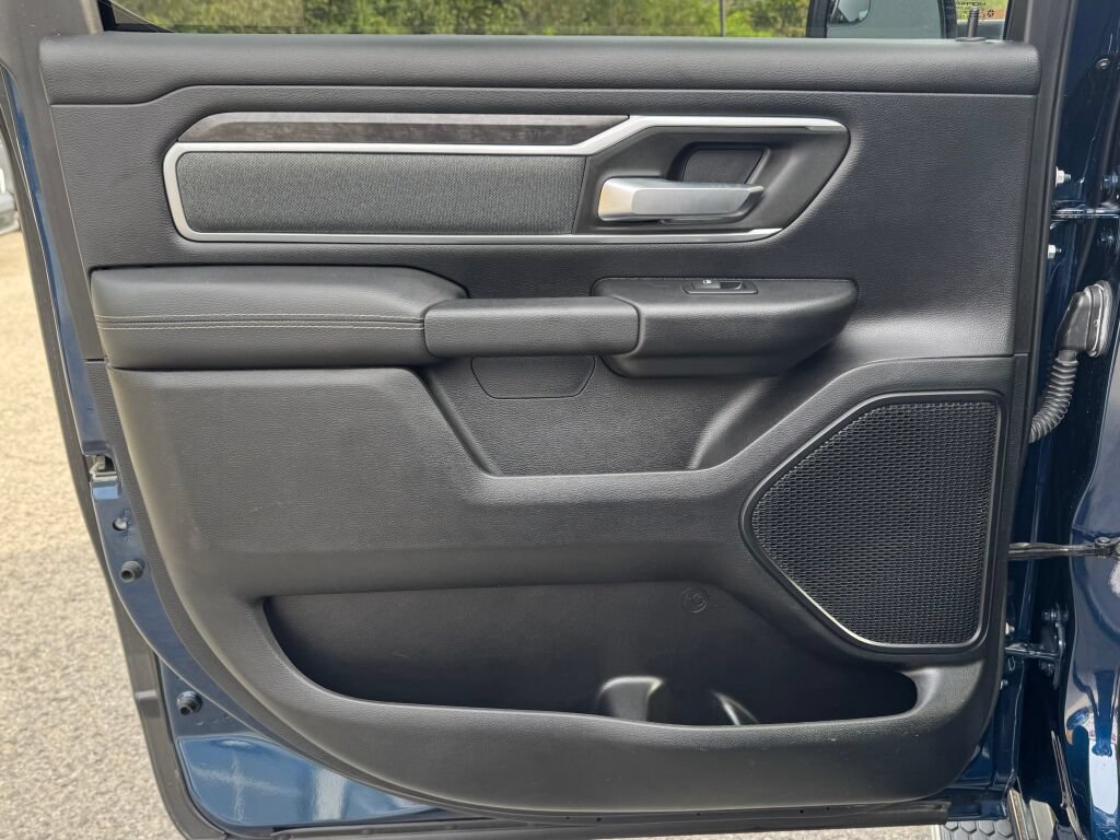 Used 2021 RAM 1500 Big Horn AWD/4WD image 15