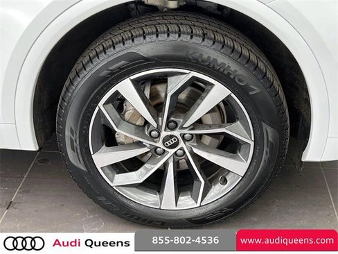 Certified 2023 Audi Q5 2.0T Premium w/ Convenience Package image 8