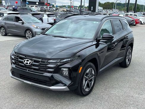 Used 2025 Hyundai Tucson SEL AWD/4WD image 29