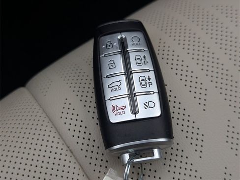 Used 2023 Genesis GV80 2.5T w/ Prestige Package image 28