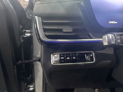 Used 2025 Buick Envision Preferred image 14