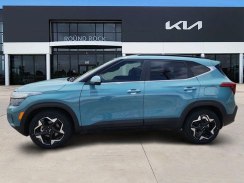 Certified 2024 Kia Seltos EX FWD image 4