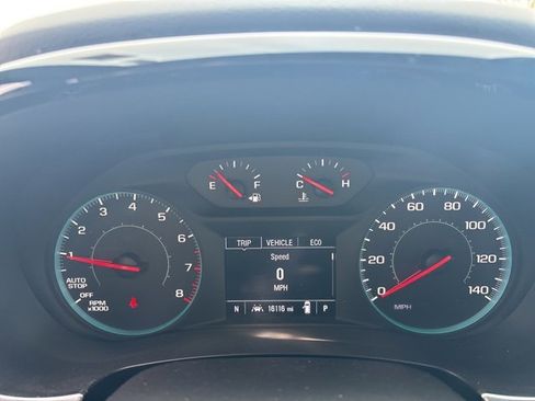 Used 2023 Chevrolet Traverse LS w/ Safety Package image 13