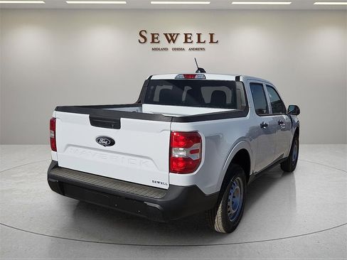 New 2026 Ford Maverick XL image 4