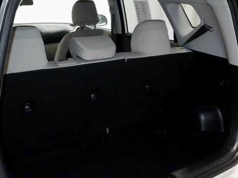 Used 2020 Kia Soul LX image 12
