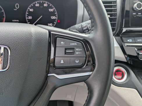 Used 2025 Honda Odyssey EX-L image 22