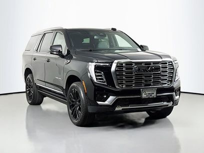 New 2026 GMC Yukon Denali w/ Sun & Power Step Package