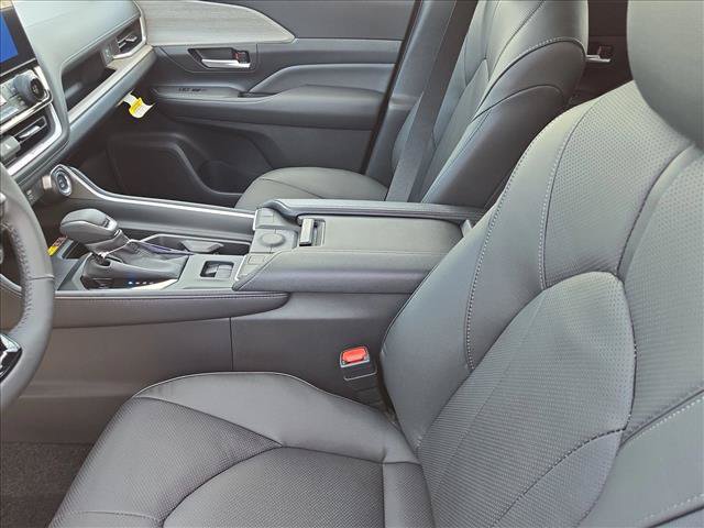 New 2026 Toyota Grand Highlander AWD image 5