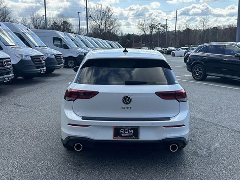Used 2022 Volkswagen GTI SE image 7