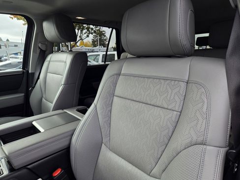 Used 2023 Toyota Sequoia Limited image 17