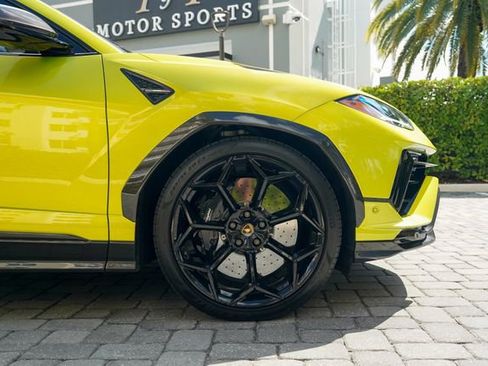 Used 2023 Lamborghini Urus Performante image 33