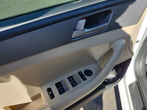 Used 2017 Hyundai Sonata SE image 15