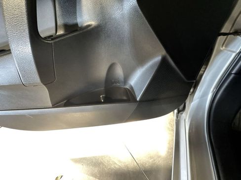 Used 2015 Toyota Corolla S image 20