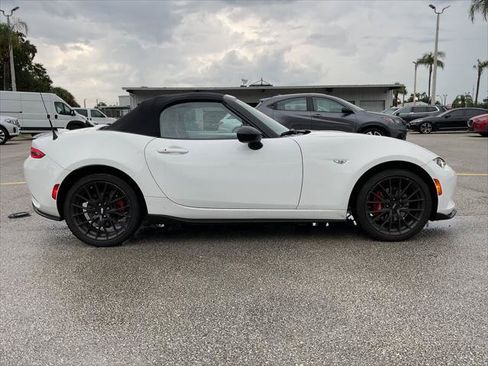 Used 2020 MAZDA MX-5 Miata Club w/ Brembo/BBS Recaro Package RWD image 7