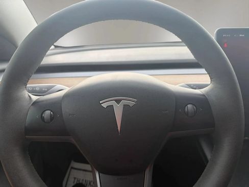 Used 2022 Tesla Model 3 Long Range AWD/4WD image 13