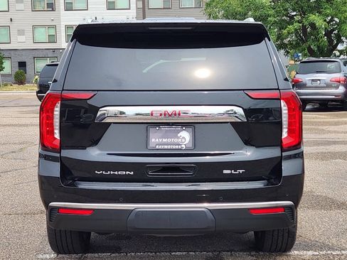 Used 2022 GMC Yukon SLT w/ SLT Premium Package AWD/4WD image 10