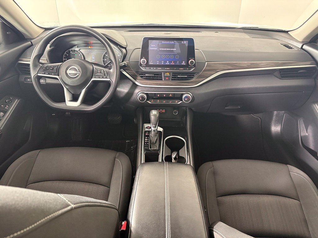 Used 2024 Nissan Altima 2.5 SV FWD image 38