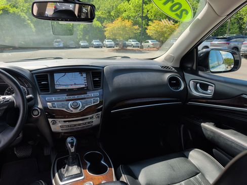 Used 2019 INFINITI QX60 Luxe w/ Sensory Package AWD/4WD image 10