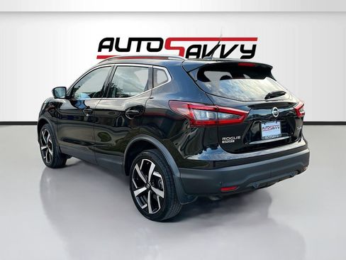 Used 2022 Nissan Rogue Sport SL AWD/4WD image 5