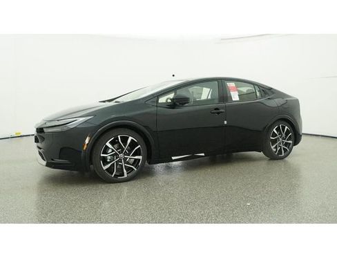 New 2026 Toyota Prius Plug-In Hybrid image 18