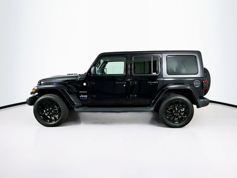 Used 2022 Jeep Wrangler Sahara w/ Cold Weather Group image 4
