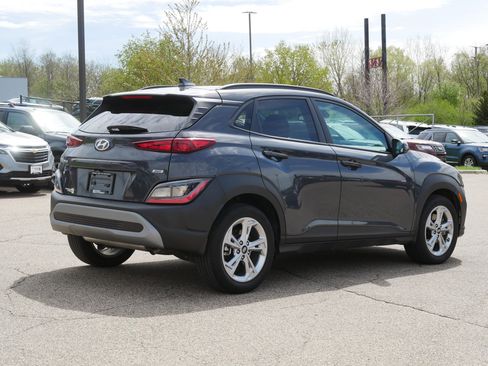 Used 2023 Hyundai Kona SEL AWD/4WD image 6