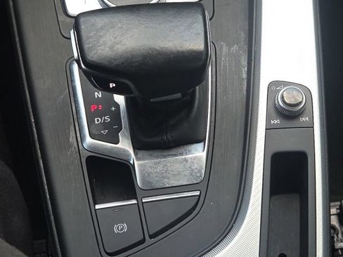 Used 2017 Audi A4 2.0T Prestige AWD/4WD image 32