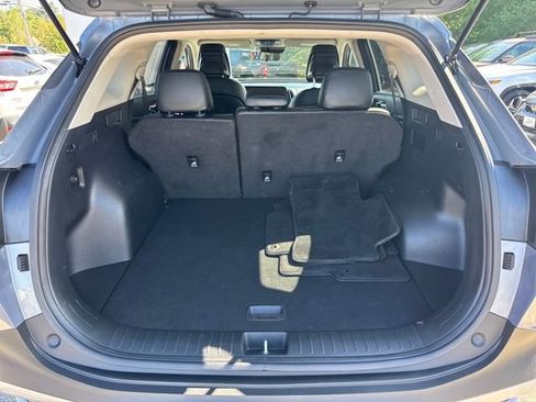 Used 2023 Kia Sportage EX image 18