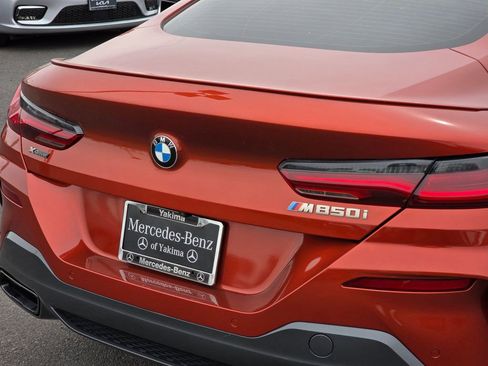 Used 2022 BMW M850i xDrive Coupe w/ Driving Assistance Package AWD/4WD image 13