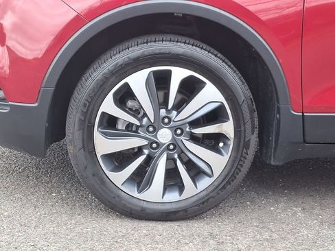 Used 2019 Buick Encore Essence image 29