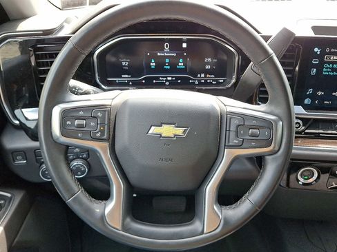 Used 2023 Chevrolet Silverado 1500 LT AWD/4WD image 19
