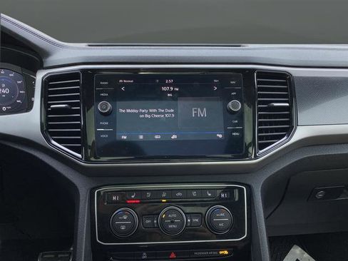 Used 2020 Volkswagen Atlas Cross Sport SEL Premium R-Line image 9