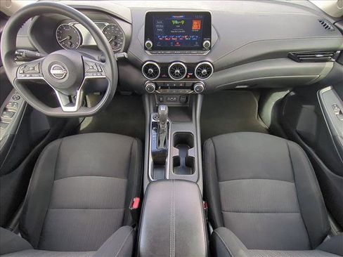 Used 2024 Nissan Sentra SV image 17