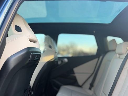 New 2026 BMW X3 xDrive30 w/ Premium Package AWD/4WD image 19