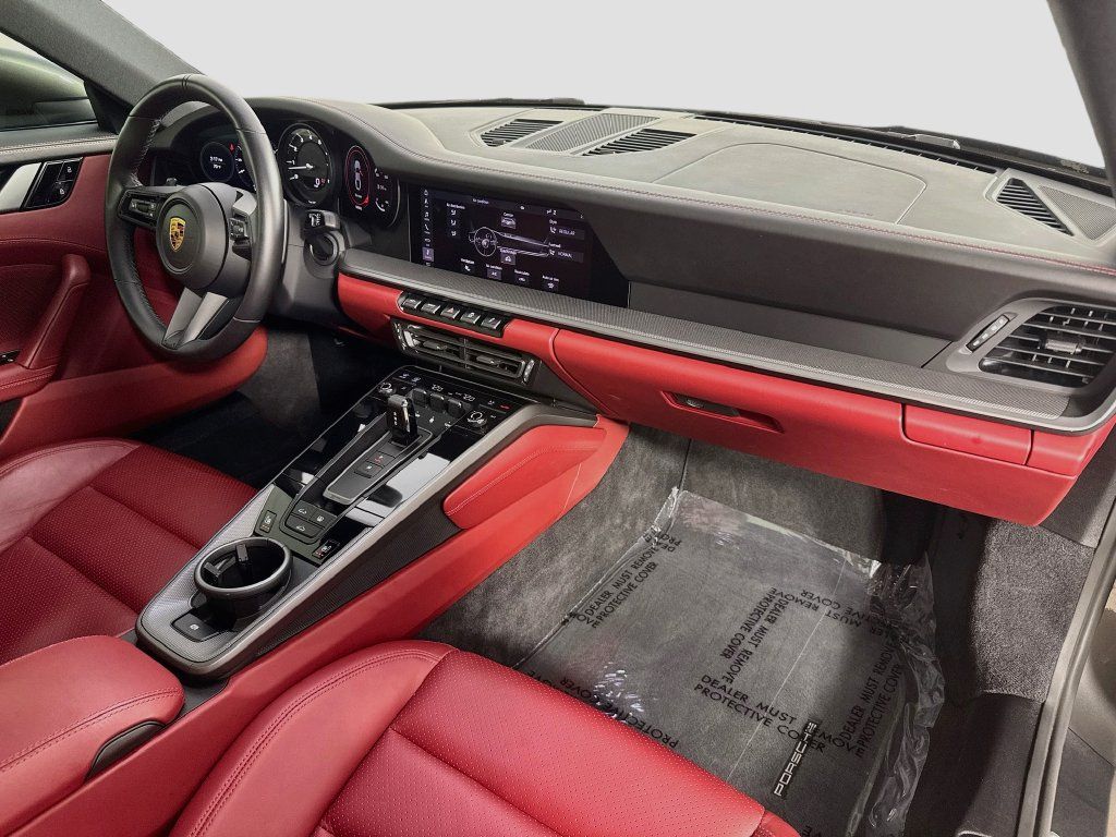 Used 2021 Porsche 911 Carrera S RWD image 34