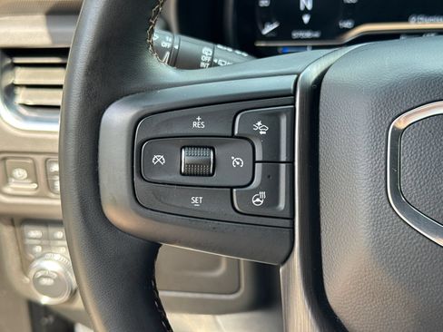 Used 2024 GMC Yukon AT4 AWD/4WD image 29