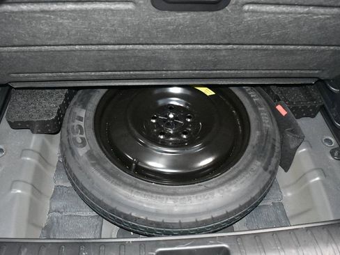 Used 2025 Hyundai Tucson SEL image 32