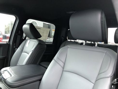 New 2026 RAM 2500 Tradesman AWD/4WD image 21
